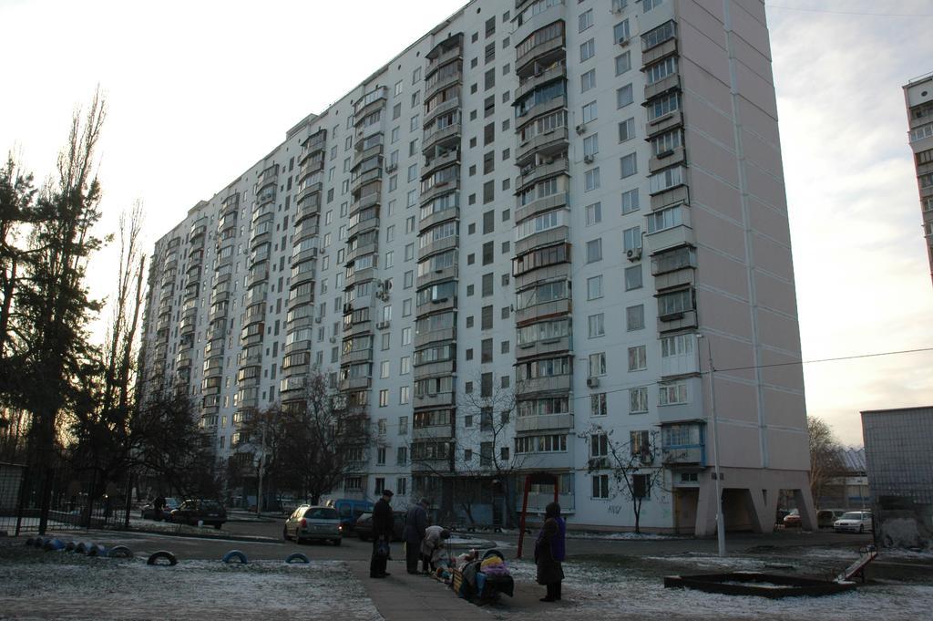 Apartments On Henerala Zhmachenka Kiev Dış mekan fotoğraf